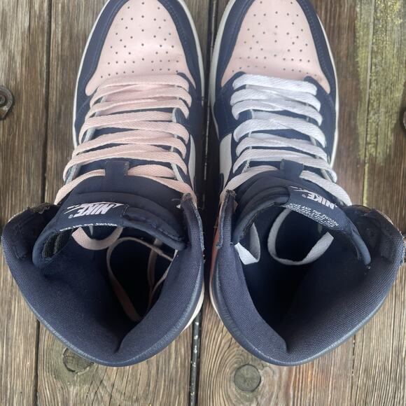 Air Jordan 1 Retro High OG Atmosphere Bubble Gum Womens 10.5 M 9 Nike Sneakers - Picture 8 of 12